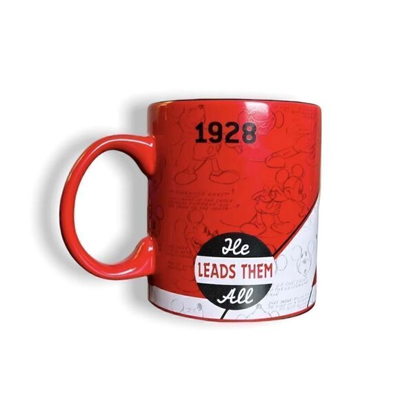 MICKEY MOUSE "AN AMERICAN CLASSIC - HE LEADS THEM ALL" JUMBO 20 OZ COFFEE MUG - Picture 3 of 5